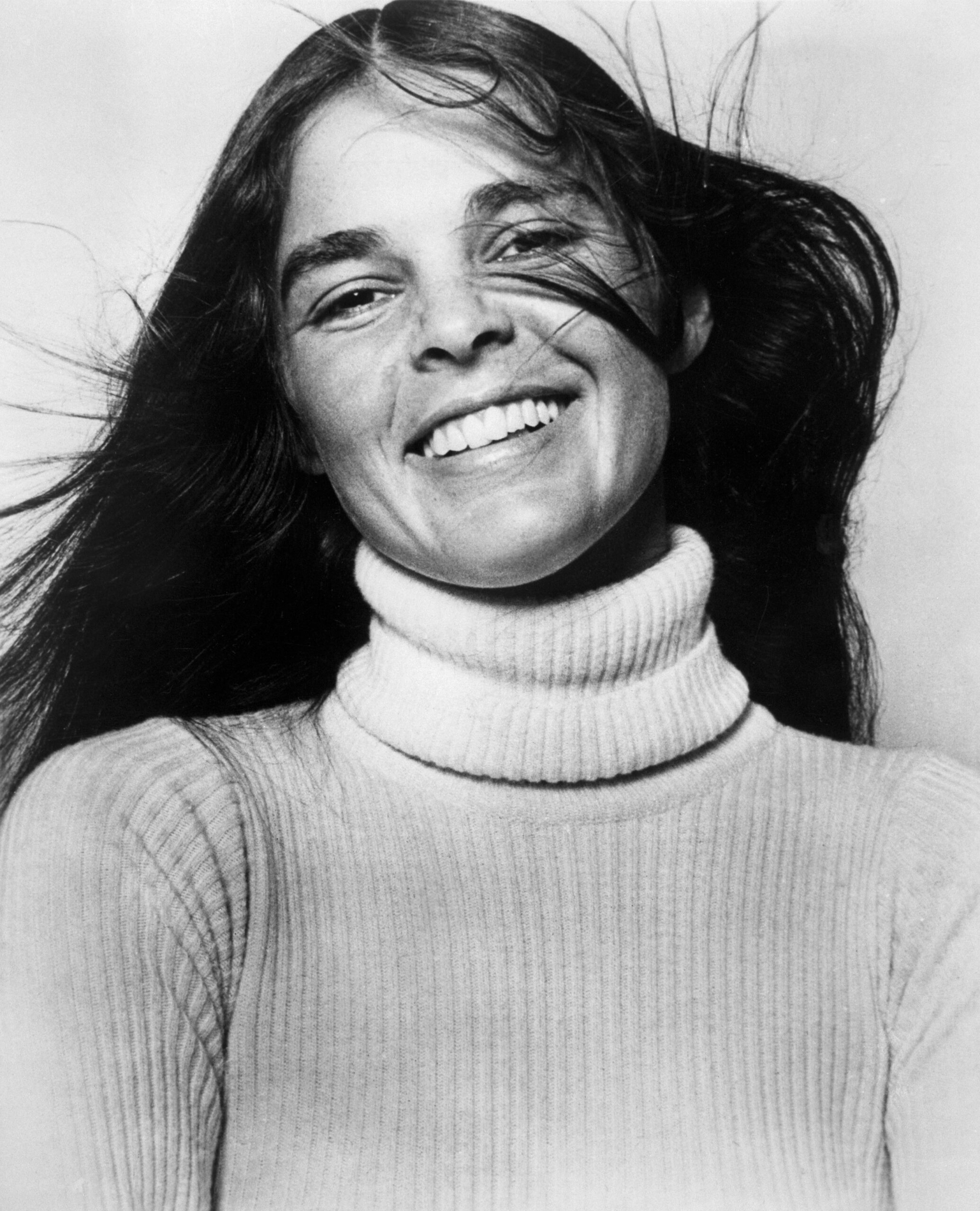 Ali MacGraw in a close-up picture for "Love Story" in 1971 | Source: Getty Images