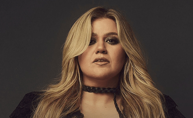 5 Times Kelly Clarkson Was An LGBTQ Ally - Metro Weekly