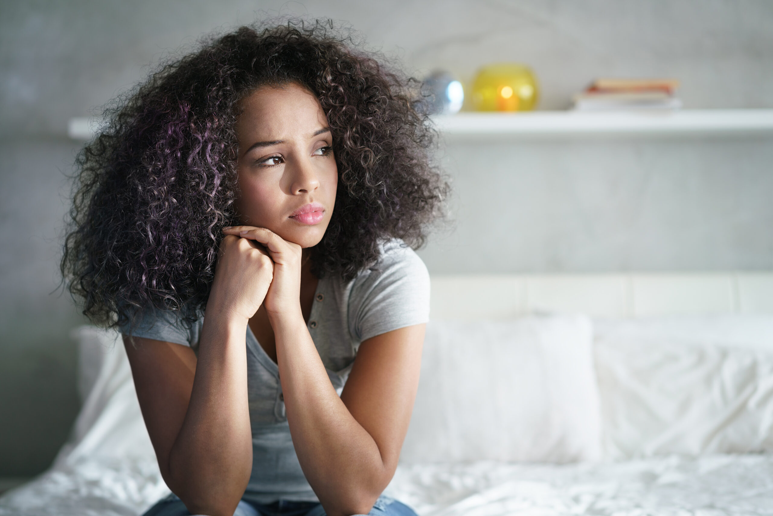 A sad black woman | Source: Shutterstock